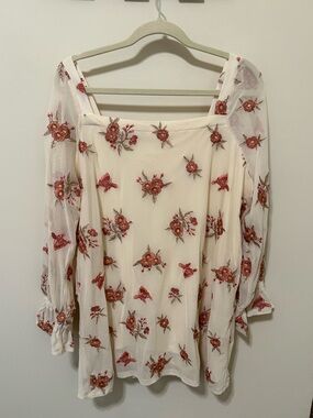 Skies Are Blue embroidered blouse